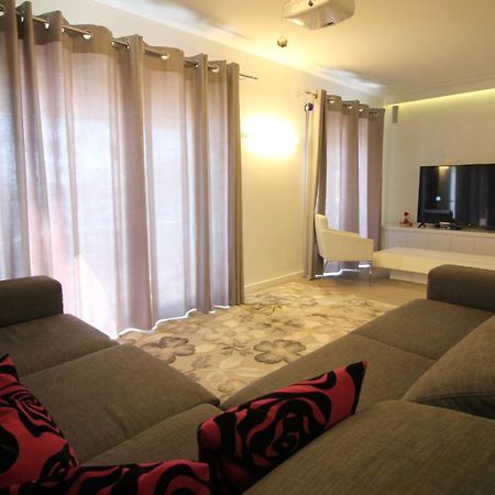 סרנדה Kristi Apartments מראה חיצוני תמונה
