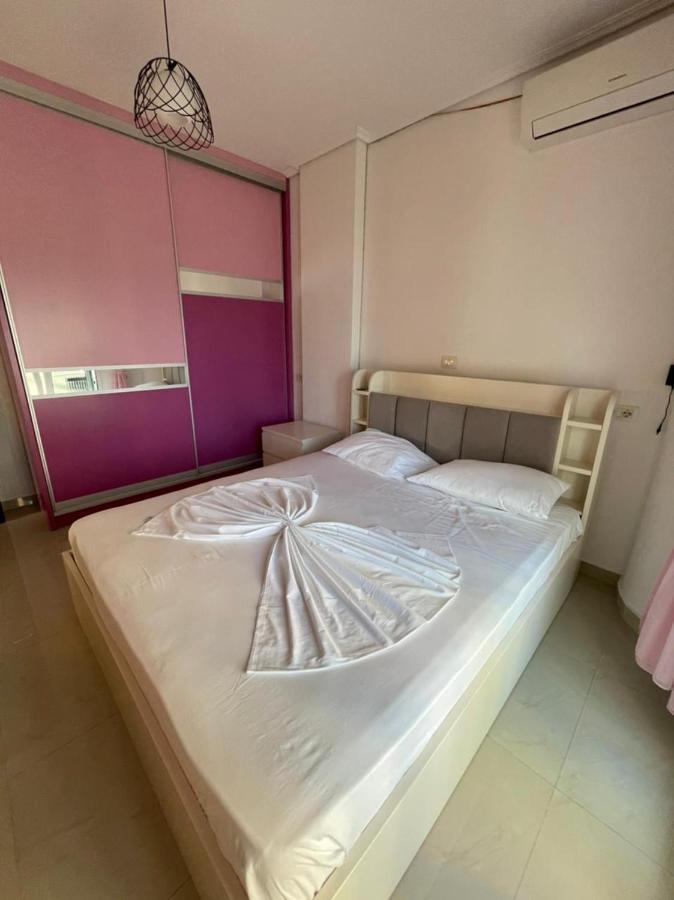סרנדה Kristi Apartments מראה חיצוני תמונה