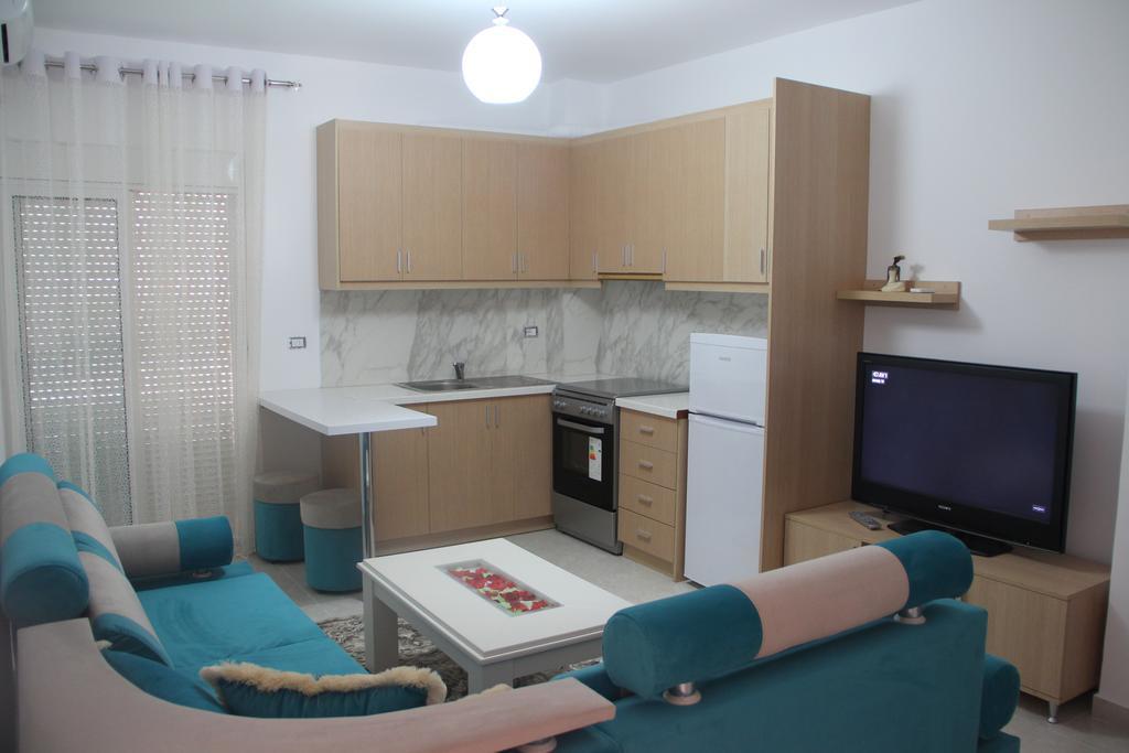 סרנדה Kristi Apartments מראה חיצוני תמונה